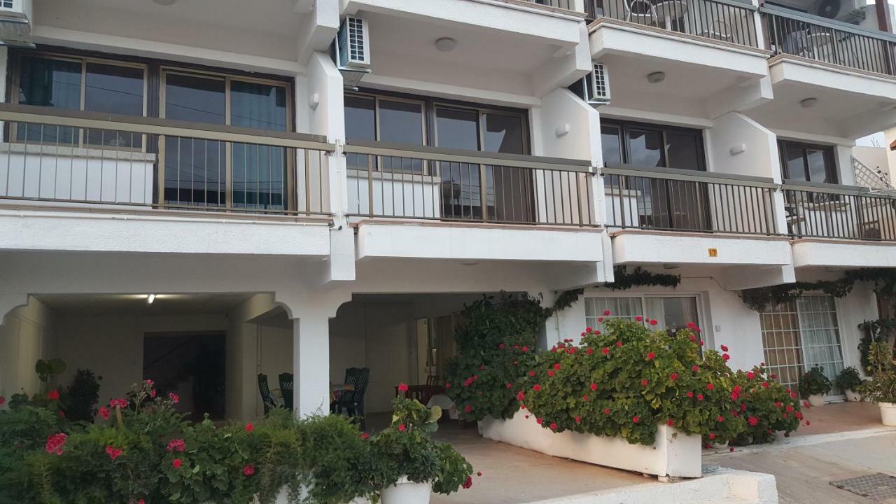 Manoli Apartments Ayia Napa Exterior foto